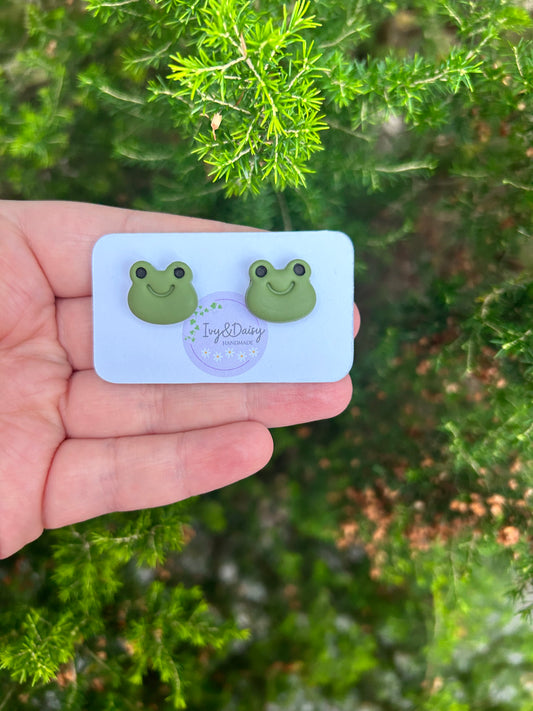 Froggy Studs